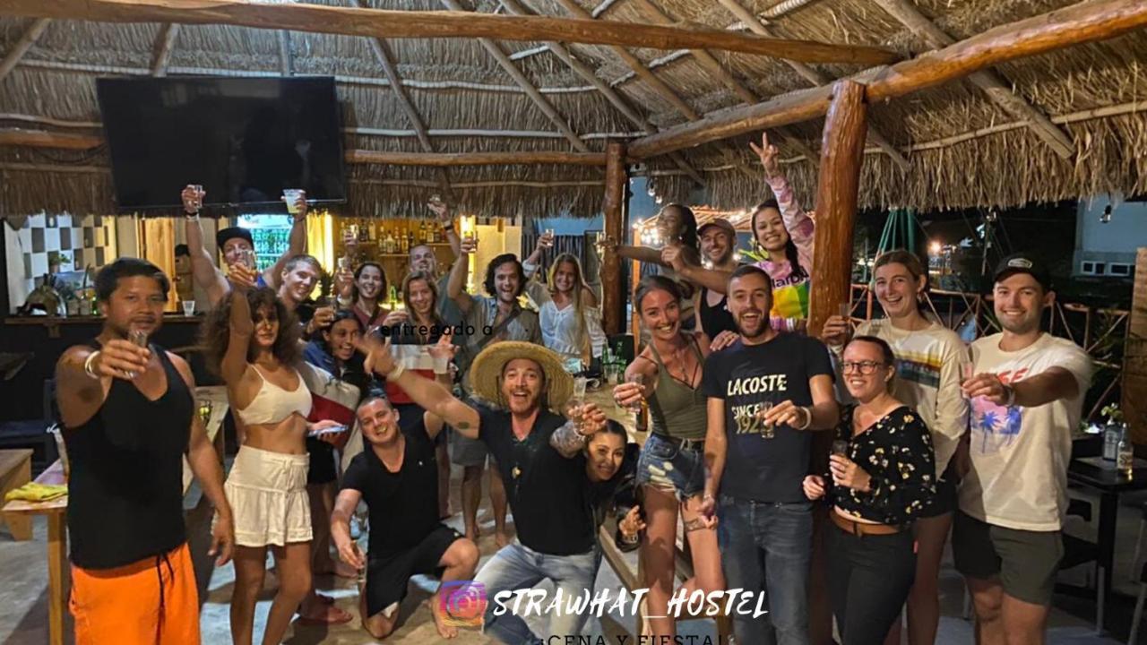 Straw Hat Hostel & Rooftop Bar Тулум Экстерьер фото